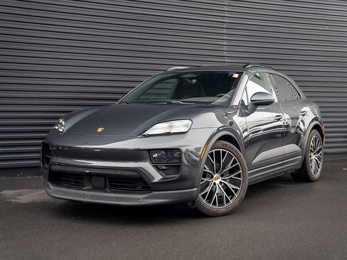 Certified 2025 Porsche Macan 4 Electric image 1