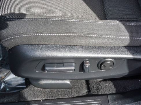 Used 2024 Honda CR-V EX image 19