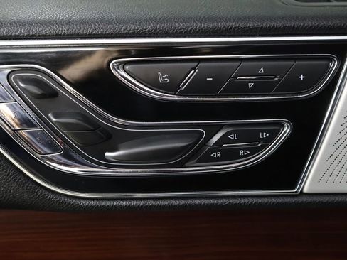Used 2021 Lincoln Navigator L Reserve w/ Luxury Package AWD/4WD image 41