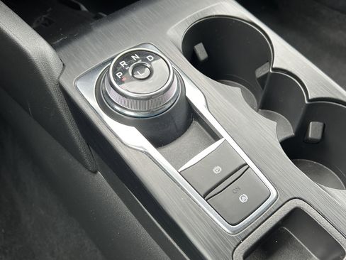 Used 2024 Ford Escape Platinum AWD/4WD image 30