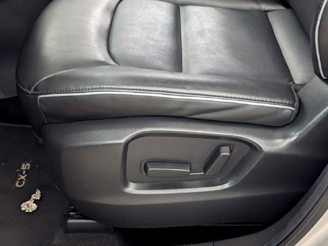 Certified 2025 MAZDA CX-5 AWD 2.5 S w/ Select Package image 12