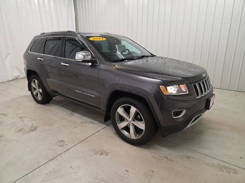 Used 2014 Jeep Grand Cherokee Limited w/ Trailer Tow Group IV image 7