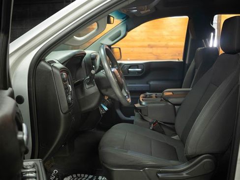 Used 2021 Chevrolet Silverado 1500 Custom Trail Boss AWD/4WD image 7