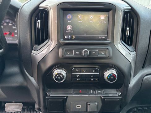Used 2020 GMC Sierra 1500 2WD Regular Cab image 13