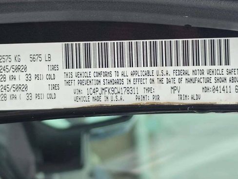 Used 2012 Jeep Liberty Limited Jet w/ Trailer Tow Class III Group AWD/4WD image 11