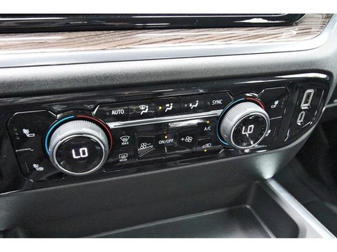 Used 2025 Chevrolet Silverado 1500 LT w/ Texas Edition Plus RWD image 28