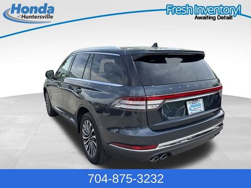 Used 2023 Lincoln Aviator Reserve w/ Equipment Group 201A image 6