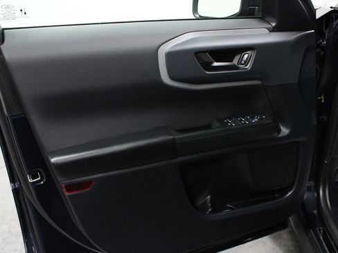 Used 2021 Ford Bronco Sport Big Bend image 11