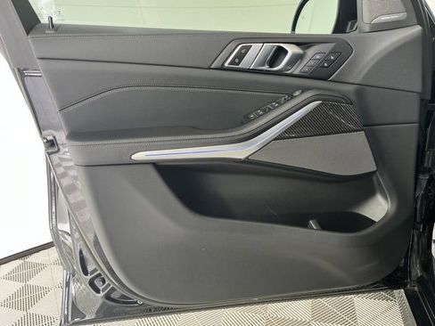 Used 2022 BMW X5 M50i w/ Executive Package image 10