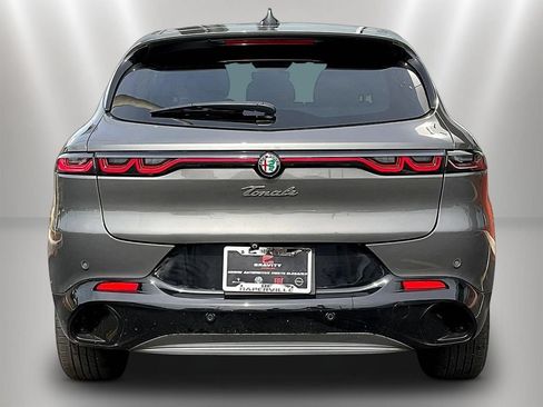 Used 2024 Alfa Romeo Tonale Ti AWD/4WD image 5