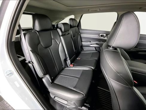 New 2026 Kia Sorento S AWD/4WD image 10