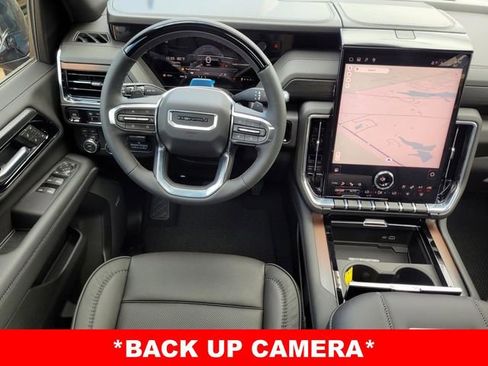 New 2026 GMC Yukon XL Denali w/ Denali Reserve Package AWD/4WD image 10