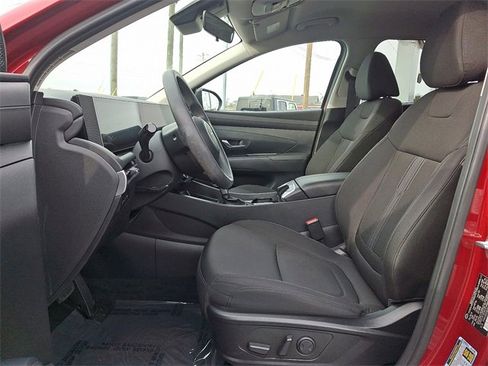 Used 2025 Hyundai Tucson SEL image 13