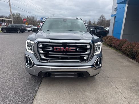 Used 2021 GMC Sierra 1500 SLT w/ SLT Premium Plus Package image 4