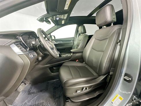 Used 2023 Cadillac XT5 Premium Luxury image 21