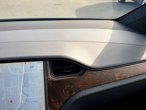 Used 2019 Tesla Model X 100D AWD/4WD image 42