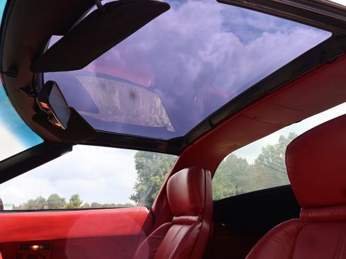 Used 1990 Chevrolet Corvette ZR-1 image 26