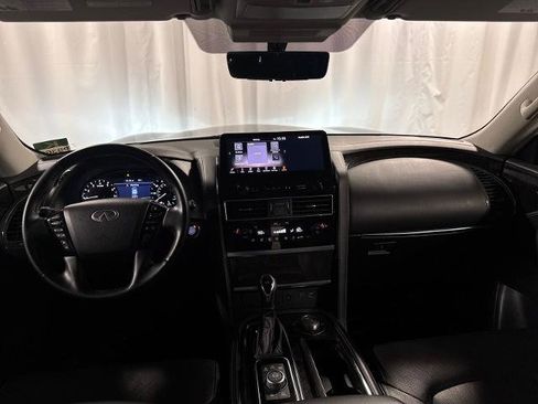 Certified 2024 INFINITI QX80 Luxe image 4
