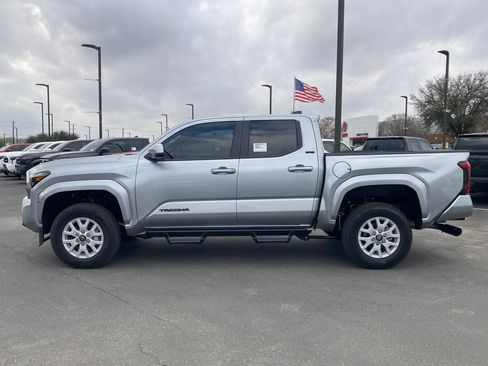 New 2026 Toyota Tacoma SR5 image 8