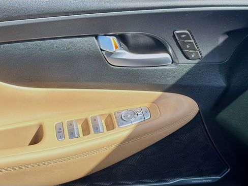 Used 2023 Hyundai Santa Fe Calligraphy w/ Cargo Package image 17