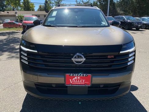 New 2026 Nissan Kicks SR w/ Cold Weather Package image 8