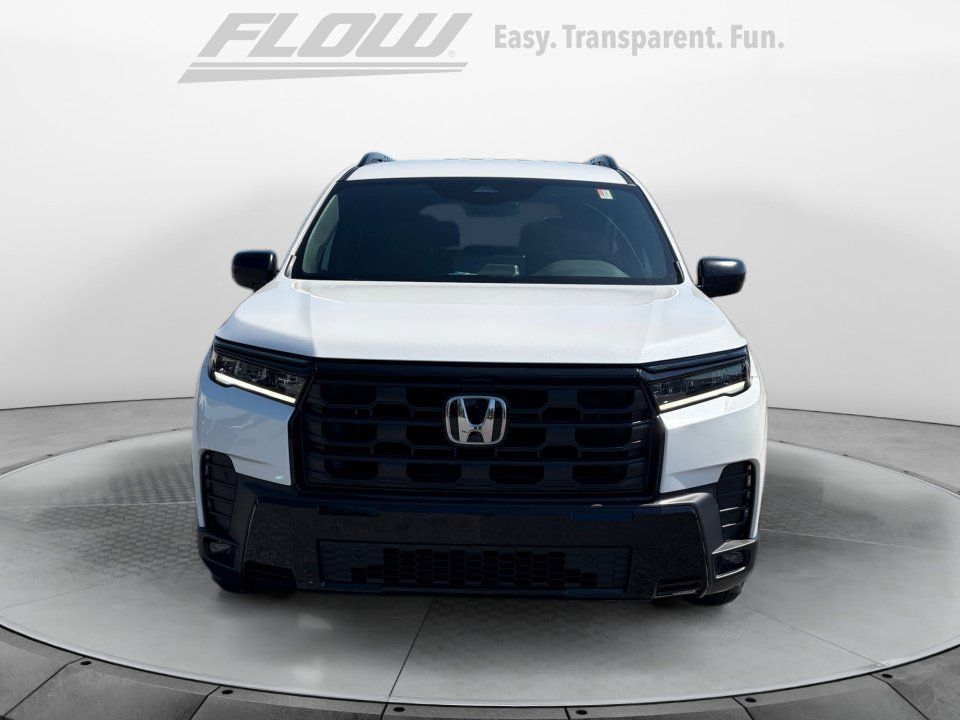 Certified 2026 Honda Pilot Sport image 3