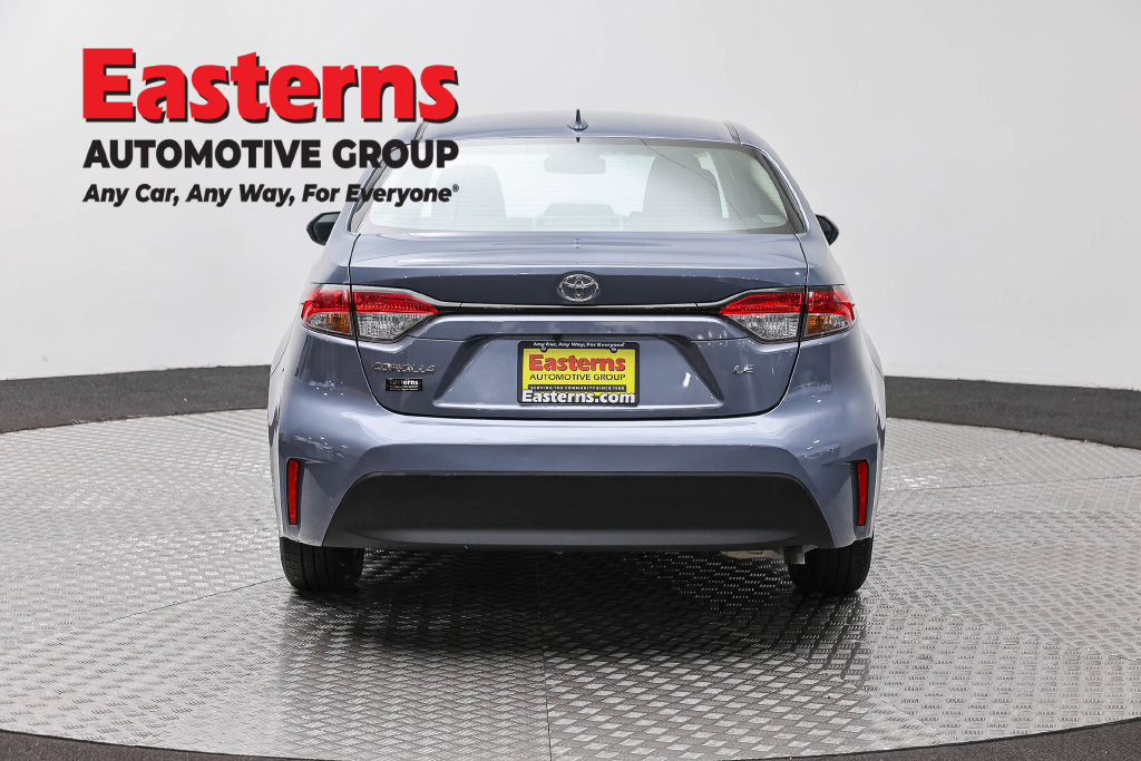 Used 2025 Toyota Corolla LE FWD image 7