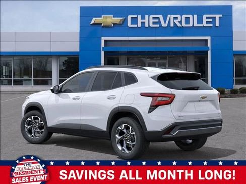 New 2026 Chevrolet Trax LT w/ Driver Confidence Package image 3