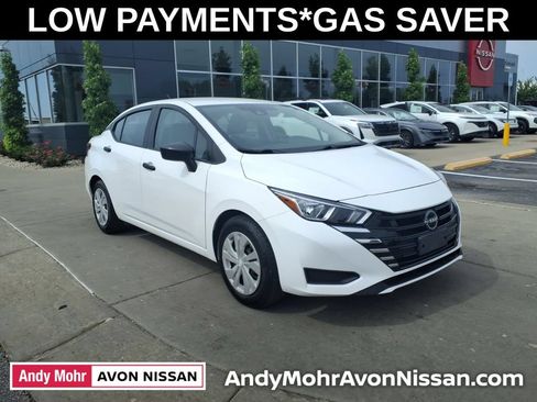 Used 2023 Nissan Versa S FWD image 2