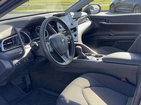 Used 2023 Toyota Camry LE AWD/4WD image 11