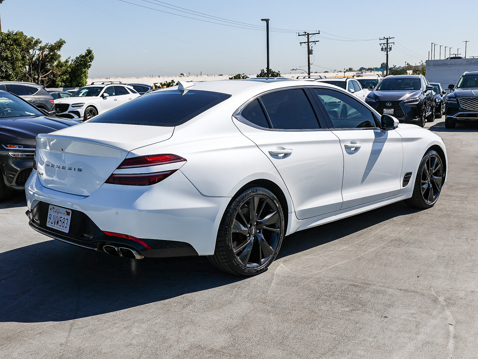 Used 2023 Genesis G70 2.0T w/ Sport Prestige Package RWD image 4