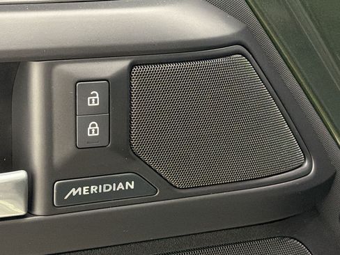 New 2026 Land Rover Defender 110 S AWD/4WD image 27