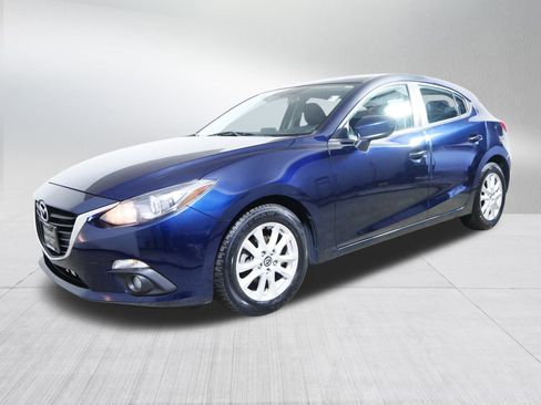 Used 2015 MAZDA MAZDA3 i Touring image 3