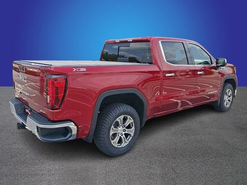 Used 2024 GMC Sierra 1500 SLT w/ SLT Convenience Package AWD/4WD image 4