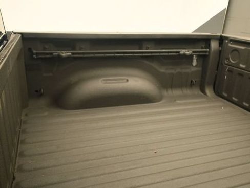 Used 2020 RAM 1500 Laramie AWD/4WD image 10
