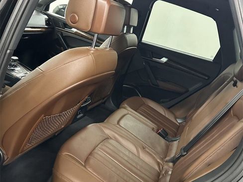 Used 2018 Audi Q5 2.0T Premium Plus w/ Premium Plus Package image 26
