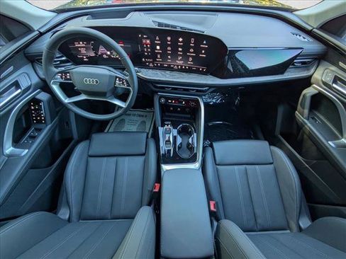 New 2025 Audi Q5 Premium Plus image 3