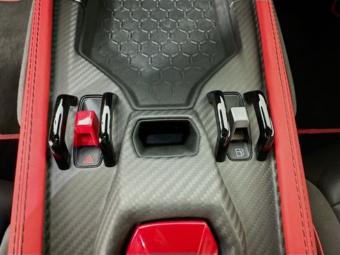 Used 2024 Lamborghini Revuelto AWD/4WD image 52