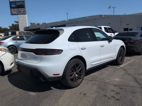 Used 2023 Porsche Macan Turbo AWD/4WD image 3