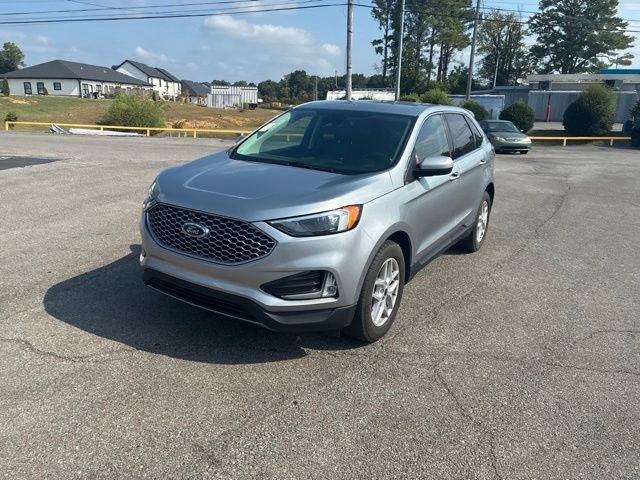 Used 2023 Ford Edge SEL w/ Convenience Package AWD/4WD image 8