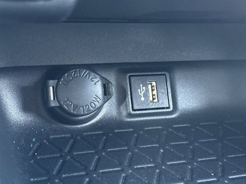 Certified 2025 Toyota RAV4 LE image 30