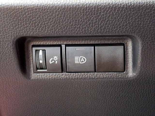 Certified 2024 Toyota RAV4 LE AWD/4WD image 16