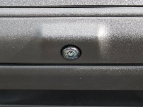 Used 2023 Ford F250 XLT image 38