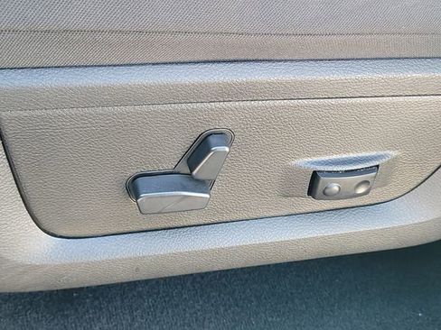 Used 2023 RAM 1500 Classic Warlock image 18