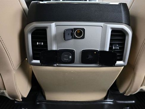 Used 2020 Ford F350 Lariat w/ Lariat Ultimate Package AWD/4WD image 14