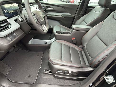 New 2027 Chevrolet Bolt RS w/ Technology Package FWD image 13