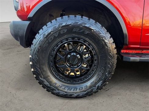 Used 2022 Ford Bronco Big Bend image 14