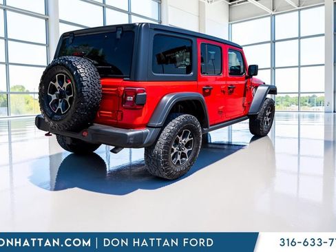 Used 2018 Jeep Wrangler Unlimited Rubicon AWD/4WD image 30