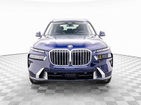 New 2026 BMW X7 xDrive40i w/ Premium Package AWD/4WD image 9