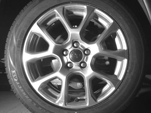 Used 2025 Jeep Compass Limited image 15